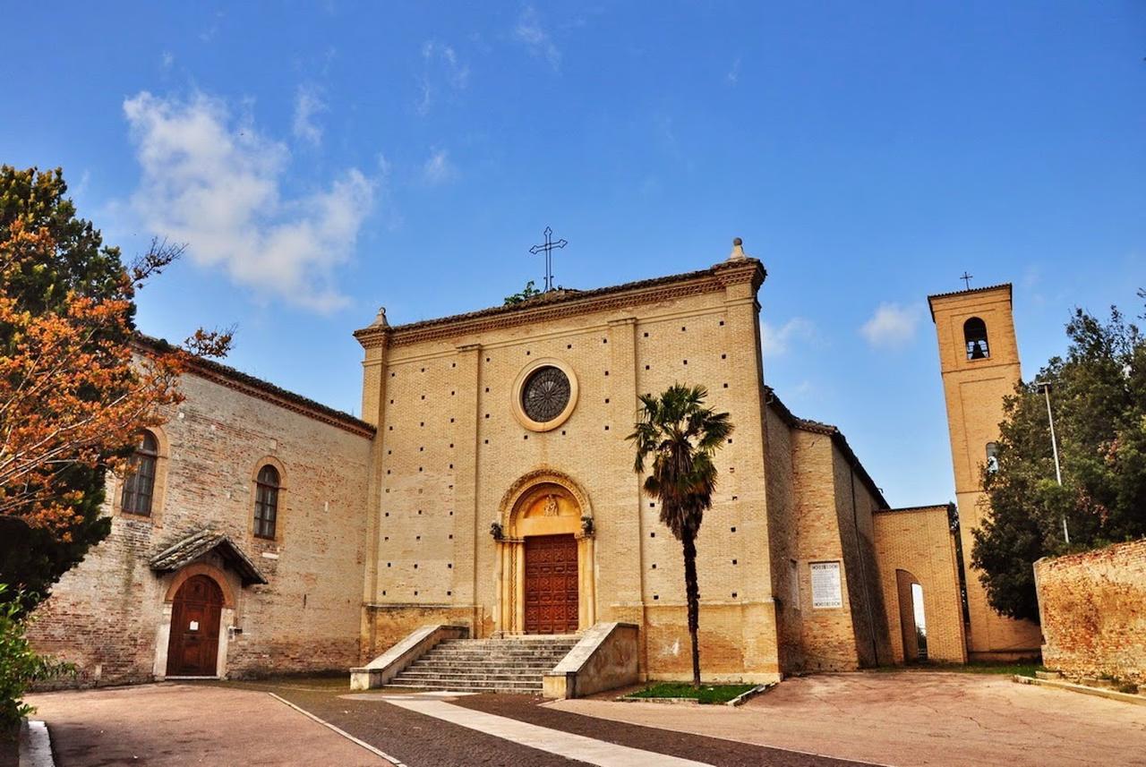 Agriturismo Cignale Penne ภายนอก รูปภาพ