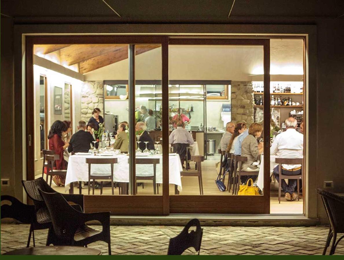 Agriturismo Cignale Penne ภายนอก รูปภาพ